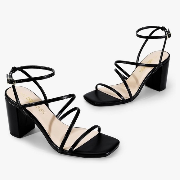 NWT Dream Paris Strappy Chunky Square Open Toe Block Heel Sandals - Picture 6 of 8